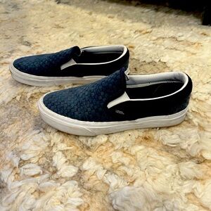 💙 Navy suade VANS slip one 💙